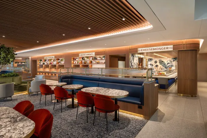 Capital One Lounge at JFK Picture 6