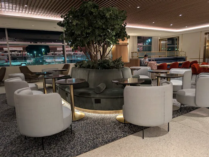 Capital One Lounge at JFK Picture 3