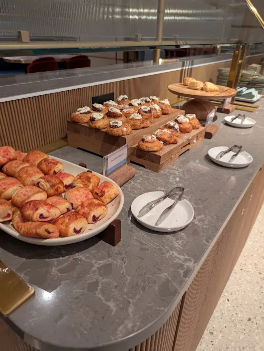 Capital One Lounge at JFK Picture 2