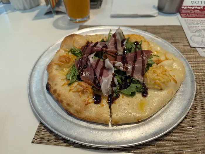 Pizza Vino Picture 3