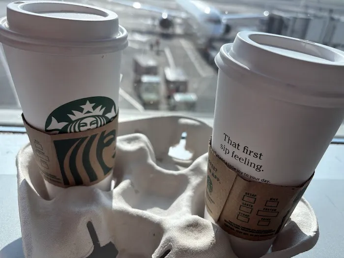 Starbucks Picture 3