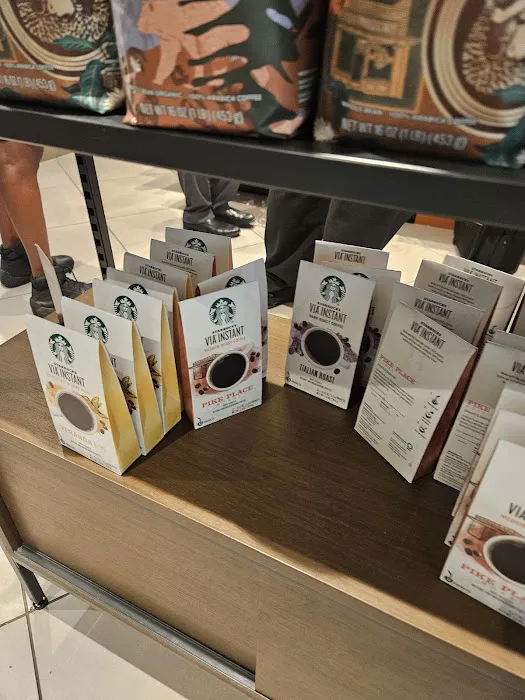 Starbucks Picture 2