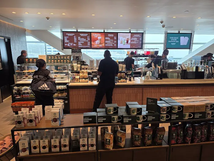 Starbucks Picture 5