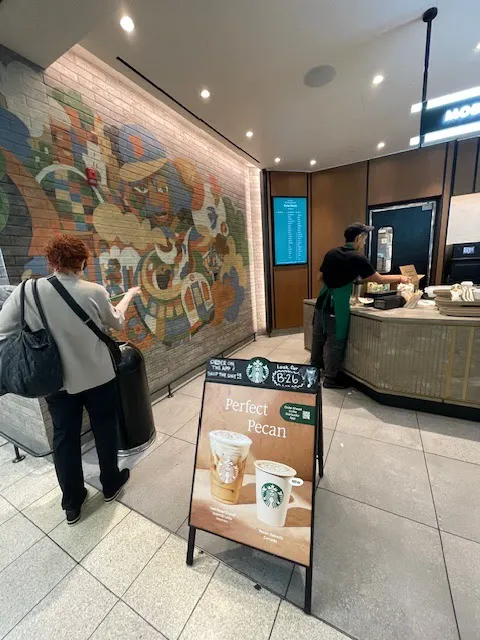Starbucks Picture 1