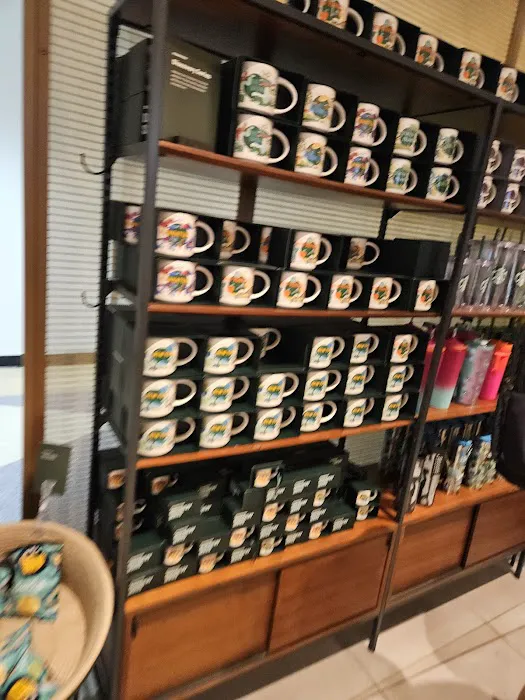Starbucks Picture 10
