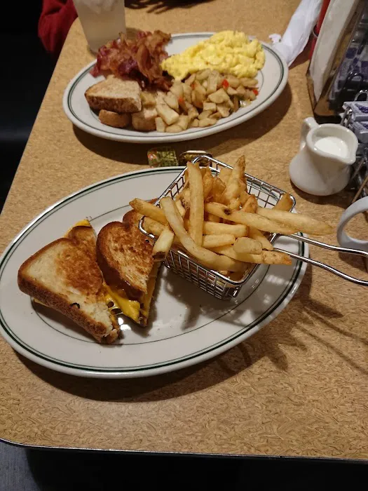 Central Diner Picture 8