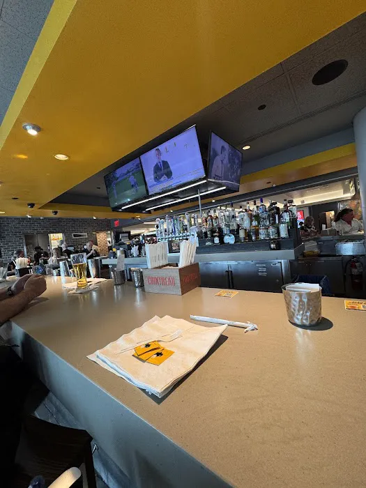 Buffalo Wild Wings Picture 9