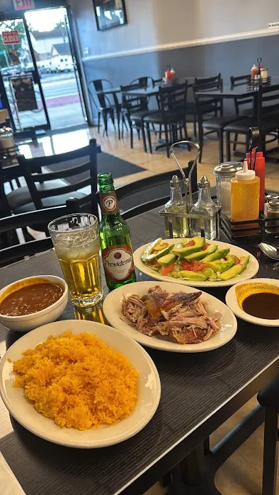 Joeleny's Restaurant Picture 3