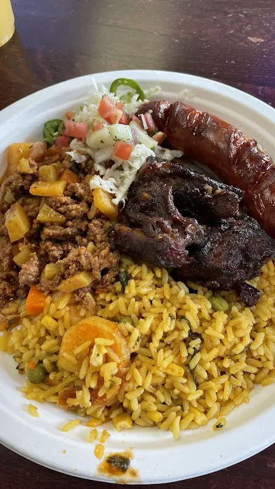 Catracha Bar & Restaurant Picture 1