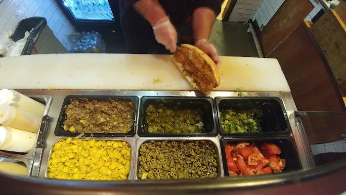 Sandwich Bar Picture 6