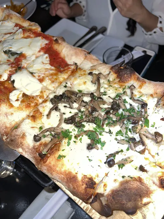 Cafe Premiata Picture 5