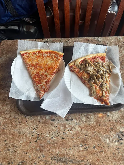 Gaby's Pizza Picture 10