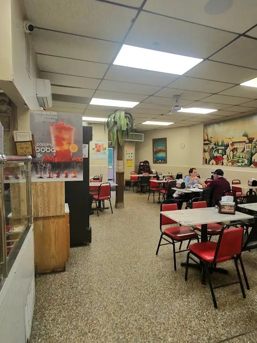 Naomi's Kosher Pizza & Falafel Picture 10