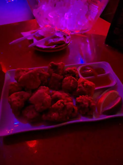 Caribbean Sports Lounge Picture 7