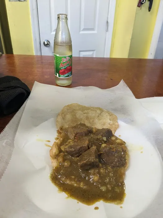 One Stop Roti Shop and Bakery Picture 2
