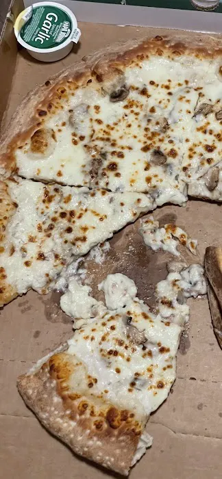 Papa Johns Pizza Picture 4