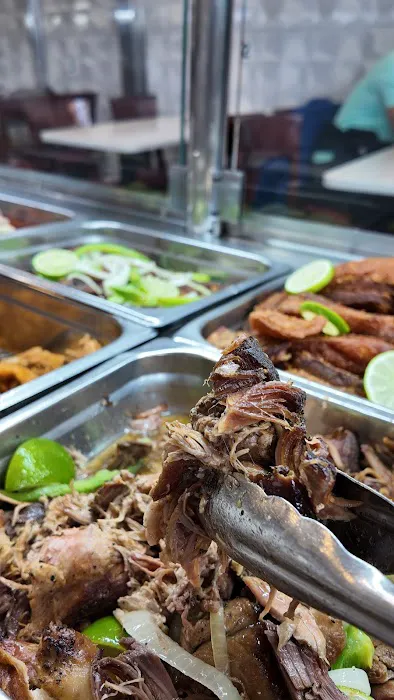 El Castillo del Pollo Restaurant Picture 9