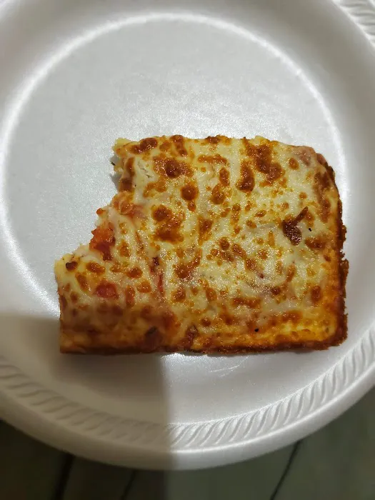 Little Caesars Pizza Picture 7