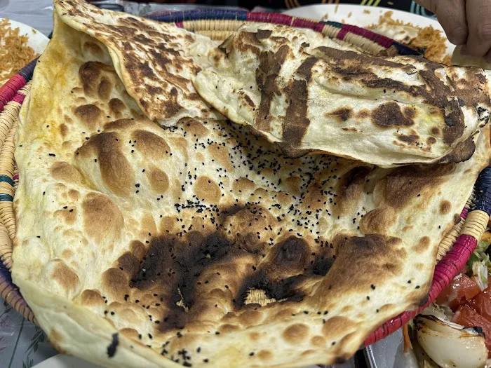 Albait Alyemeni Restaurant Picture 9