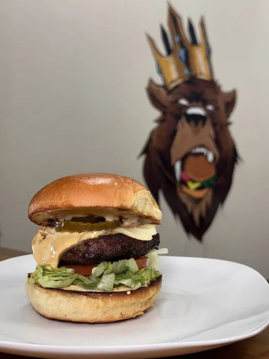Bear Burgers Queens Picture 5