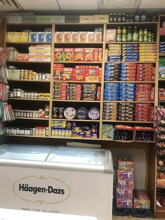 Baisley Deli Picture 2