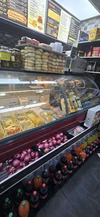 Gourmet Deli Picture 2