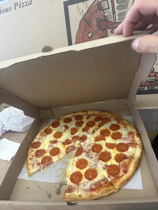 DNL Pizza Plus Picture 4