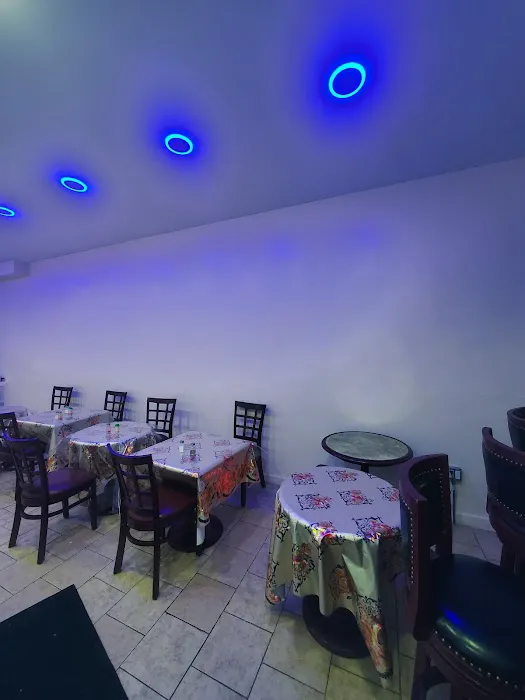 MAHIM AFRICAN RESTAURANT Halal حلا ل Picture 2
