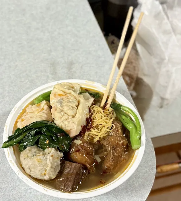 Maxi’s Noodle 2 Picture 5