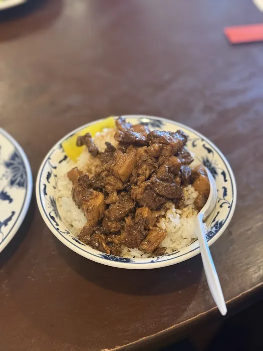 Main Street Imperial Taiwanese Picture 4