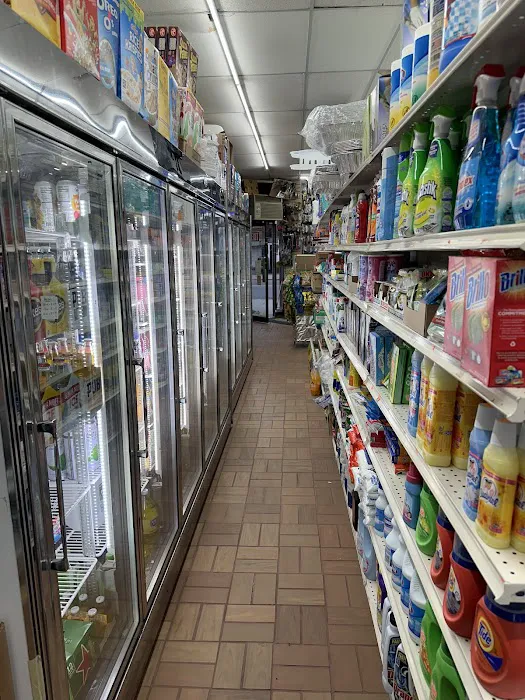 171 Deli & Convenience Picture 6