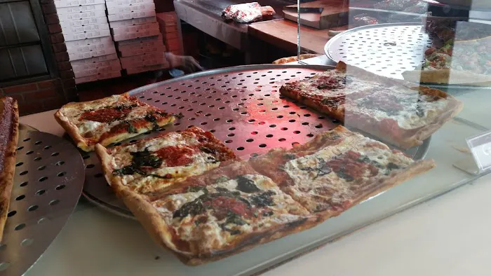 Pizza Garden Picture 8