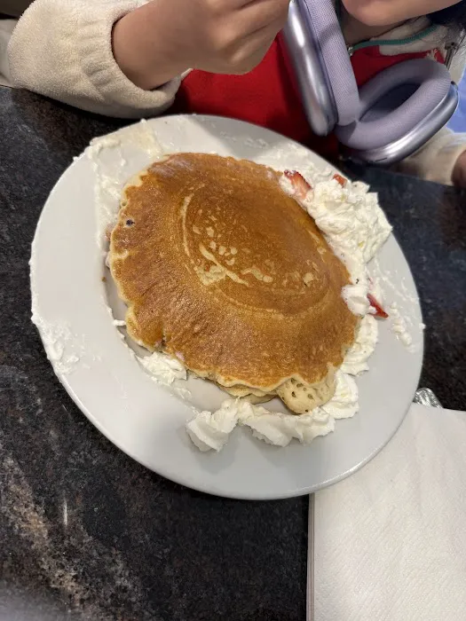 Bell Diner Picture 7