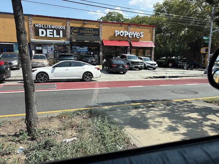 Holliswood Deli Picture 1