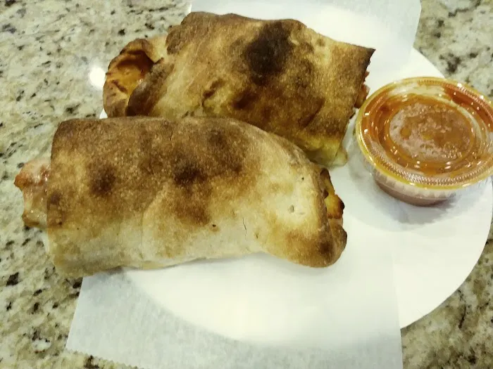 Gino's Pizzeria Picture 6
