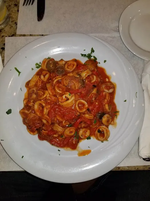 Gino's Pizzeria Picture 10