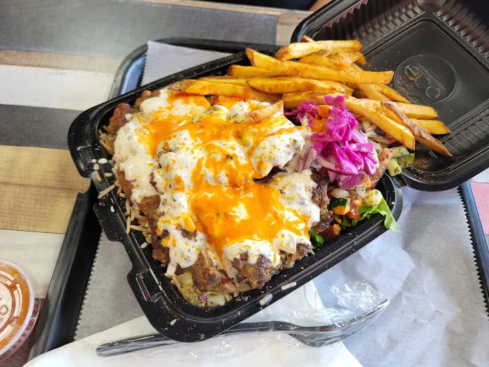 Chapli & Chips Picture 6