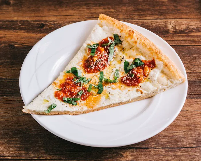 Vito's Pizza & Italian Restaurant Picture 3