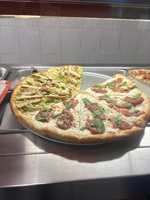 Vito's Pizza & Italian Restaurant Picture 5