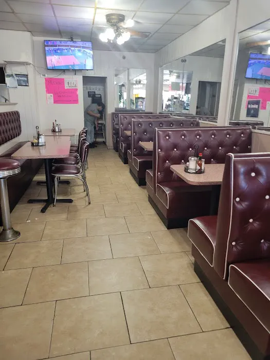 Victor's Coffee Shop Picture 5