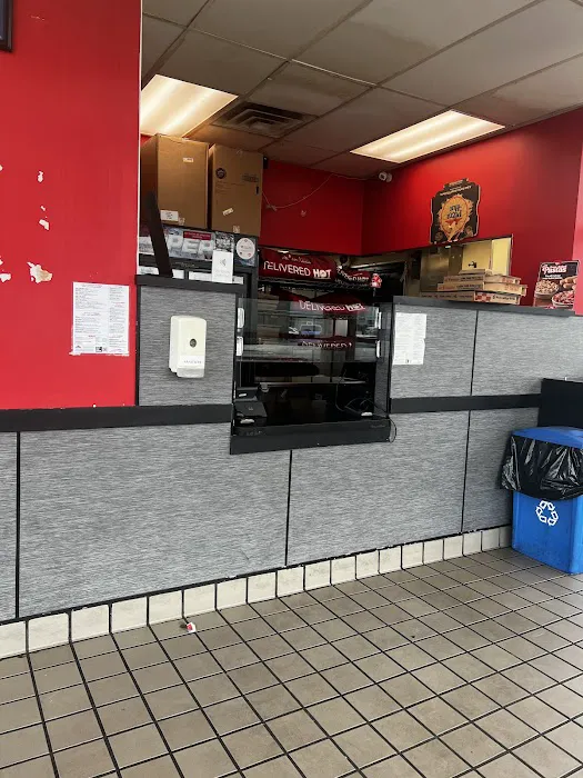 Pizza Hut Picture 9