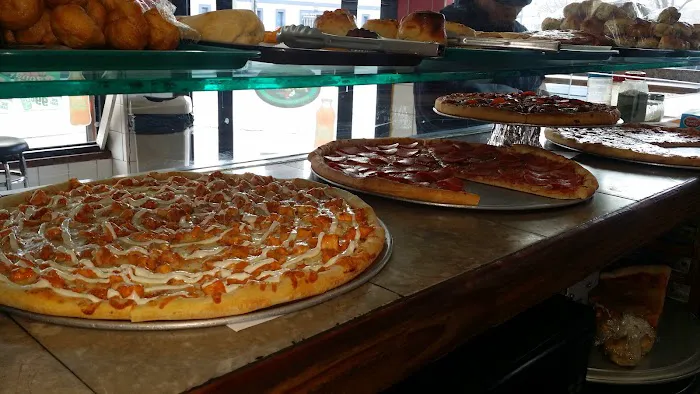 New Pizza Place Picture 4