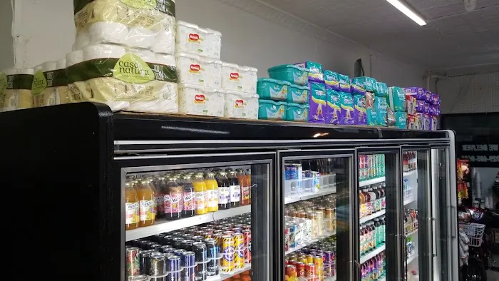 G & J Deli Corp Picture 4