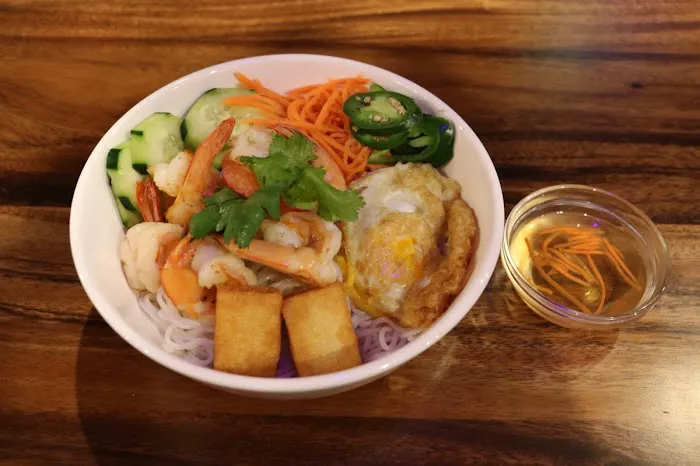 Pho Island Picture 8