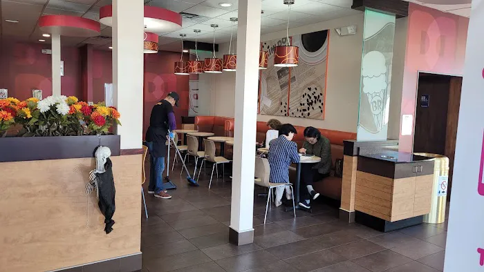 Dunkin' Picture 4