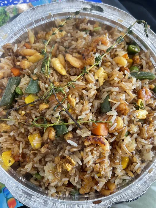 Oasis Caribbean Kitchen Picture 4