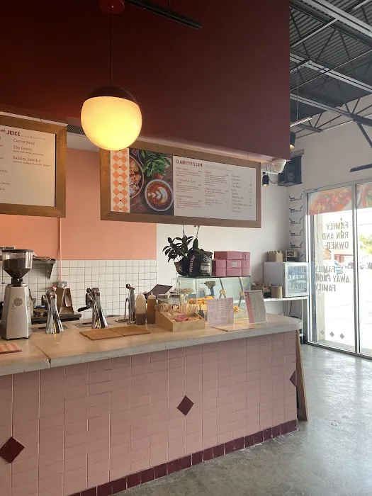 Claudette's Picture 9