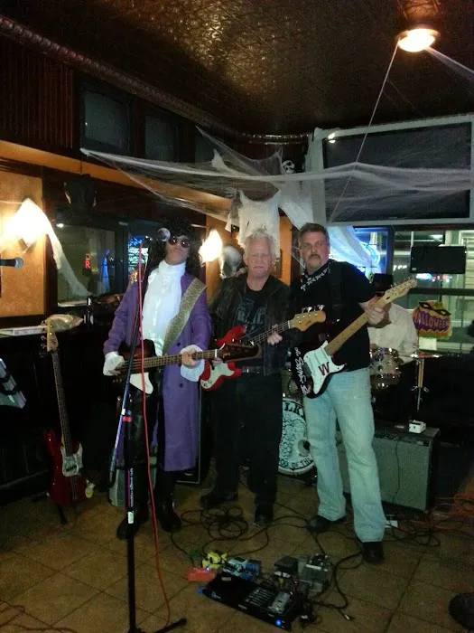 The Rail Bar & Grill Picture 4