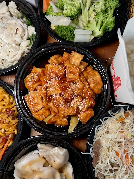 Danny's Chinese Kitchen - Howard Beach Picture 2