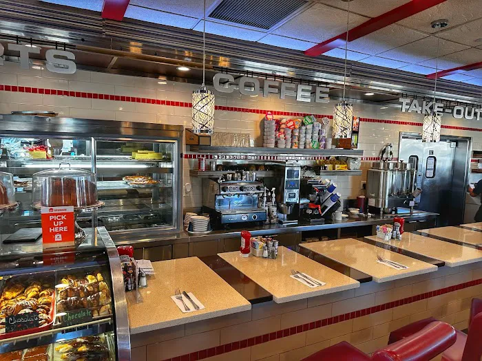 Cross Bay Diner Picture 8